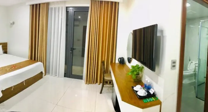 Khách sạn Starway - *